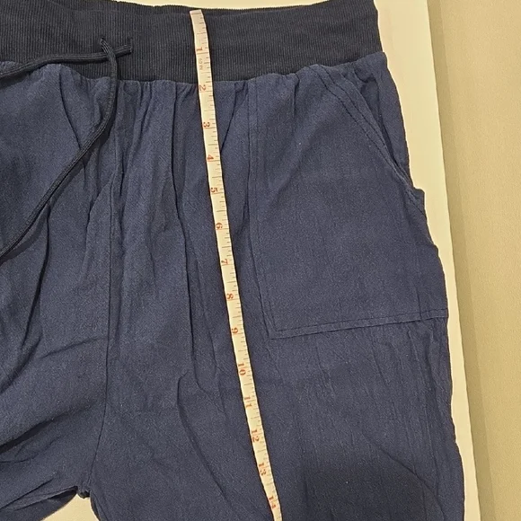 Puimentiua Jogger Pants - Picture 7 of 11